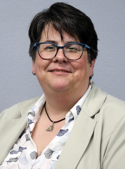 Headshot of Jamie Newton